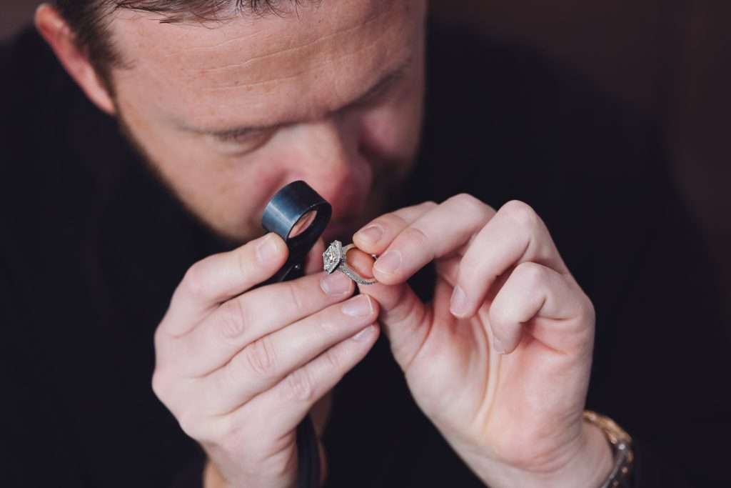 Jewelry Valuation with Expertise and Integrity Jewelry Valuation with Expertise and Integrity